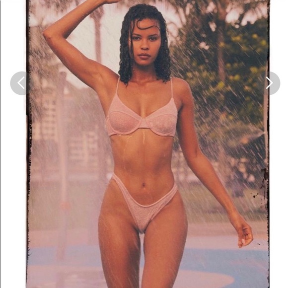 SOLD Triangl Lina Bikini Set SOLD - Picture 4 of 4